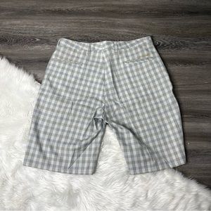 Travis Mathew Mens Short Size 36 Plaid